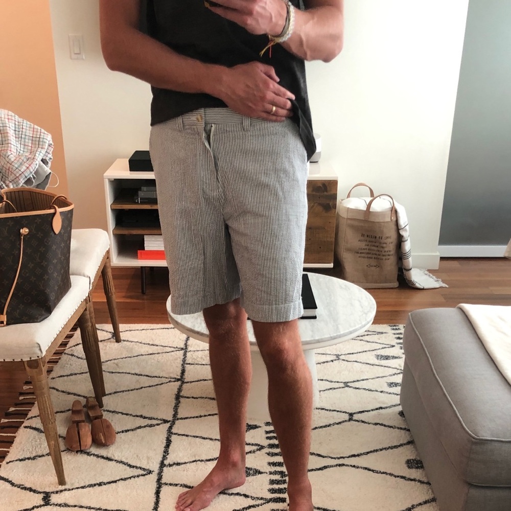 Austin Reed shorts seer sucker